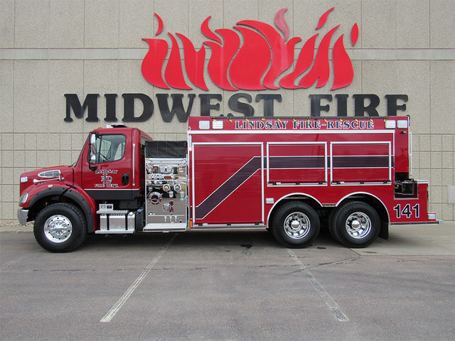 The Lindsay Volunteer Fire Department has taken delivery of a custom-built Midwest Fire tanker.