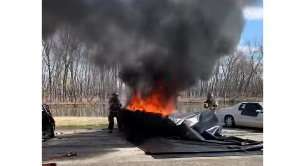 The Peoria Fire Department is testing a new piece of equipment to battle car fires.