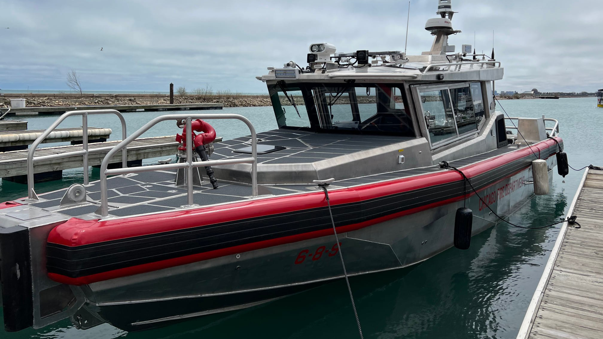 Delivery: Chicago, IL, Fire Boat