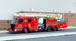 Whitehall 002 6290dc183b71e
