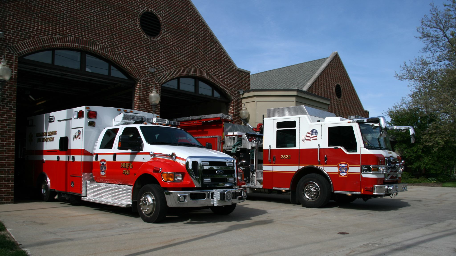 The Middleburg Heights Fire Department is one of many with vacancies and career fire departments are having a hard time trying to fill them.