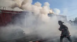 20220614 Amx Us News Photos Fire Crews Work Distinguish 6 Ha