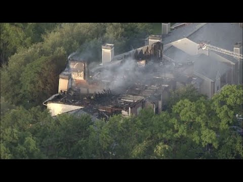Three Killed in Houston Apartment Fire | Firehouse