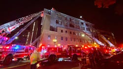 Boston Fire Dept Twitter F Yp Tv M4 Wiaak44k