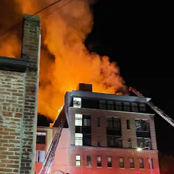 Boston Fire Dept Twitter F Ypb Go Pwqaap5 Fd