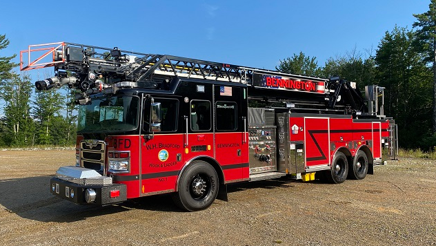 Bennington, VT, Fire Dept. Quint Built by HME Fire Trucks Firehouse