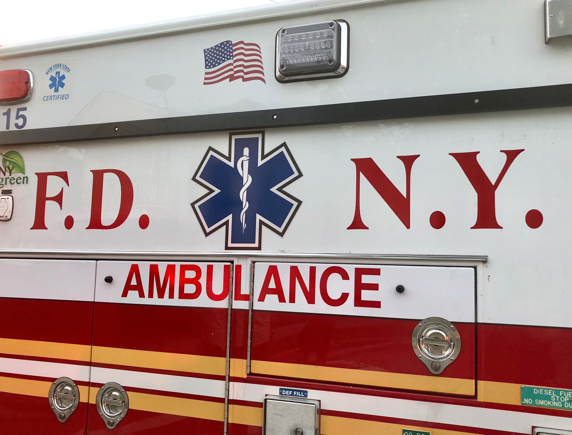 Fdny Amb 62fd4e2fa2666