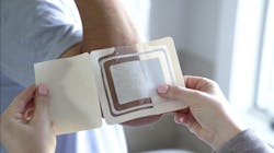 Applying New Dry See Bandage Applying New Dry See Bandage