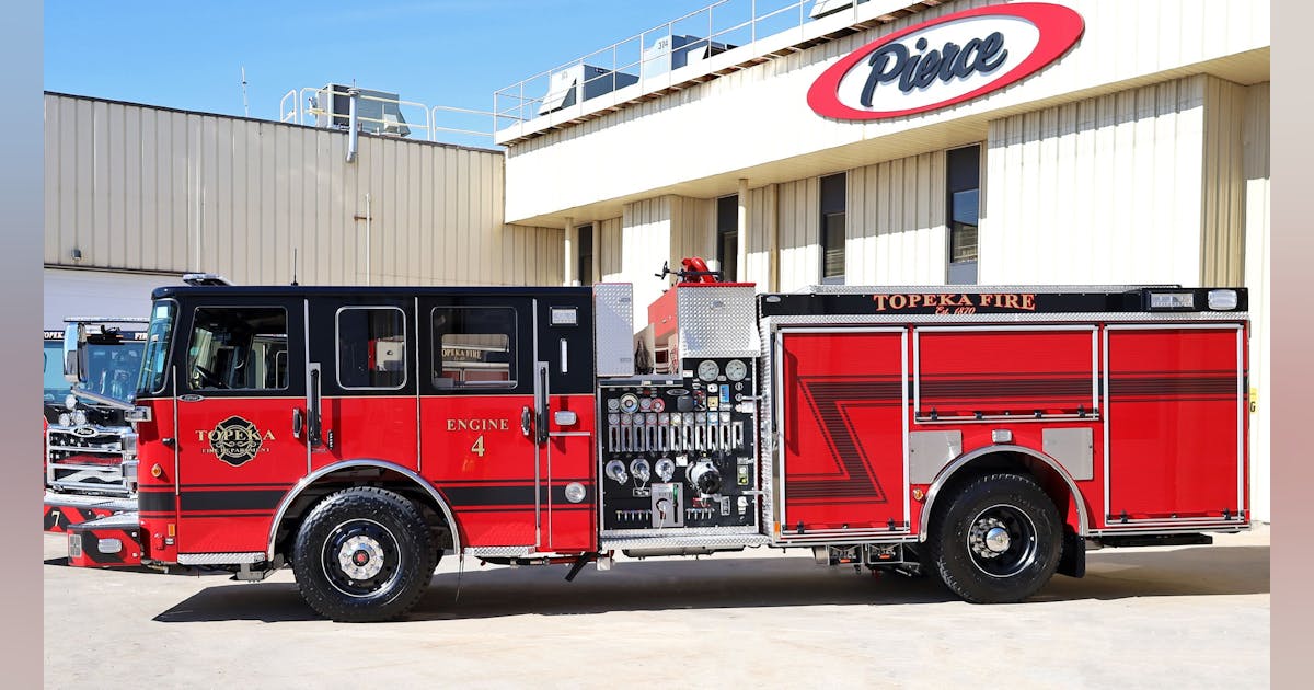 Topeka KS Fire Department Pumpers Built By Pierce Mfg Firehouse topeka-ks-fire-department-pumpers-built-by-pierce-mfg-firehouse