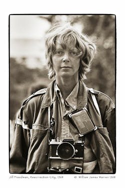 A portrait of photographer Jill Freedman.