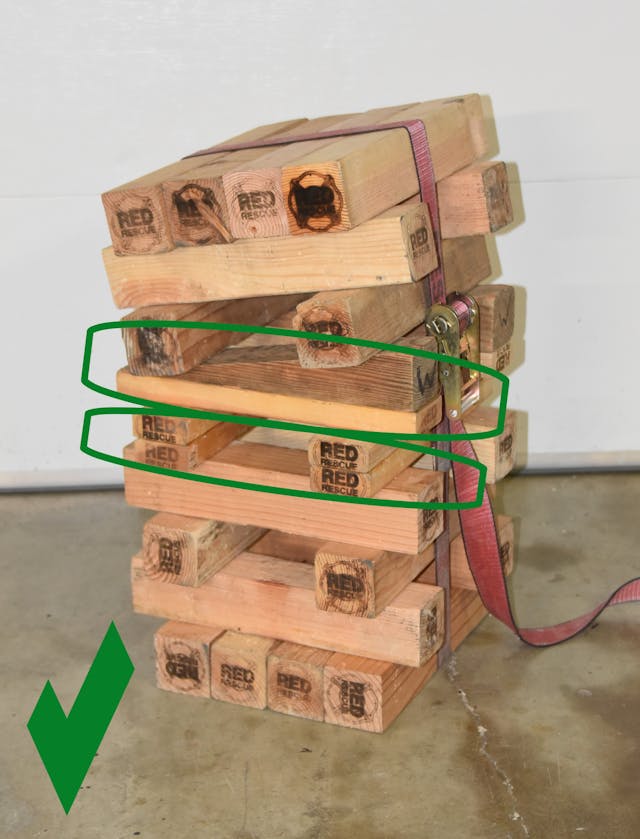 Lashing a Cribbing Stack | Firehouse