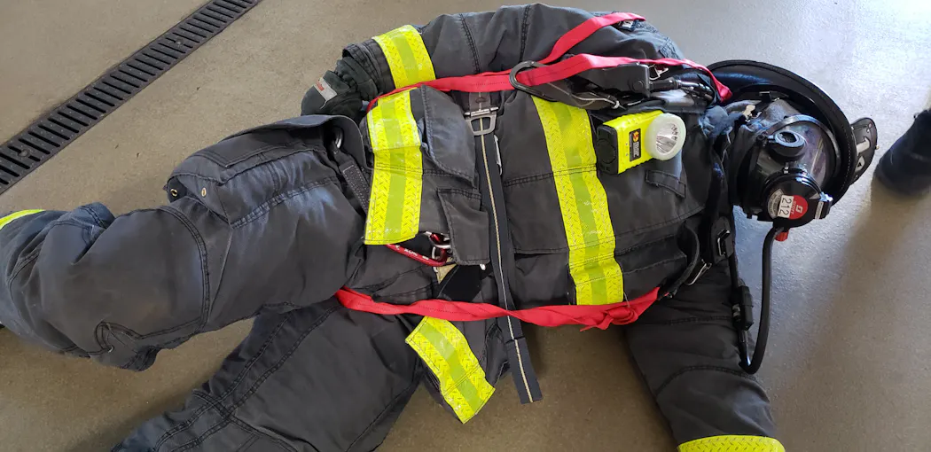 Scba One Point Lesson How to Pull a Downed Firefighter Out of Danger Using the Straps on the ...