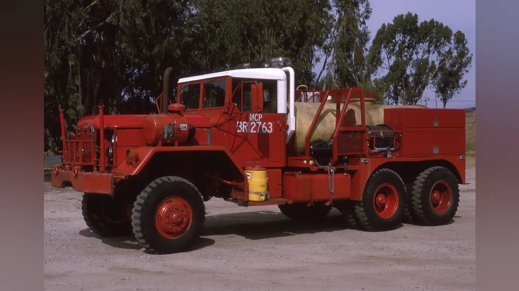 Wild Land Rig Vehicles that the Military Uses to Fight Wildland Fires | Firehouse