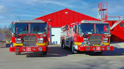 Hazelton Fire Dept Kme Pumpers 1 6375c8041fc23