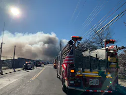Fdny Twitter Fj33ehg Wy Agn7 Um 6398b407da5c6