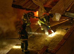 Lloyd Mitchell 12 3 22 New York City Two Alarm Pic 3 (961) Lloyd Mitchell 12 3 22 New York City Two Alarm Pic 3 (961)