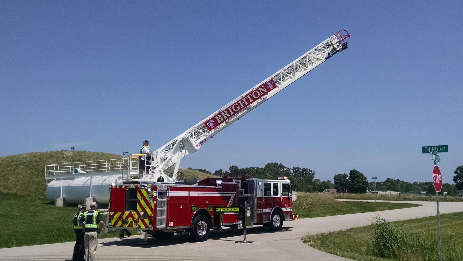 Fire departments that perform final inspections should provide time to conduct operational testing of the fire pump, the aerial device and other components, such as the generator and foam system. Aerial devices should include review of the collision-avoidance and override systems.