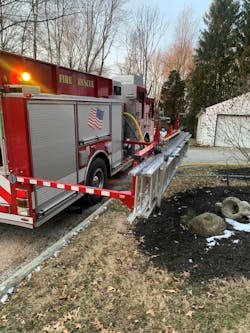 Roof-mounted portable ladders that have center or dual swing-down arms can take a significant amount of space to deploy on the fireground. Roof-mounted portable ladders that have center or dual swing-down arms can take a significant amount of space to deploy on the fireground.