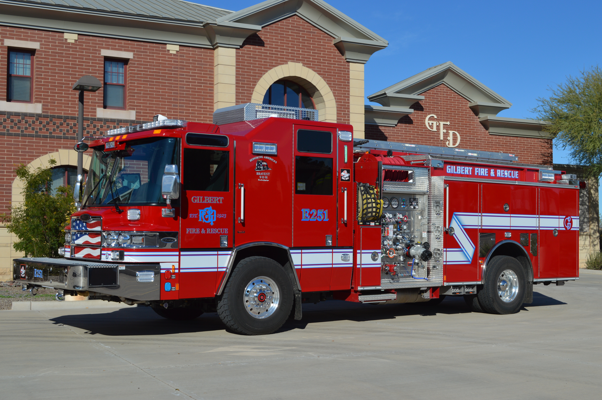 Gilbert, AZ, Fire & Rescue Department (GFRD) Engine 251 is one of four identical 2022 Pierce Quantum pumpers that are equipped with a 2,000-gpm pump, a 500-gallon water tank and a 30-gallon Class A foam system. The engine is outfitted with six preconnected attack lines, a top-mounted booster reel and a preconnected deck gun.