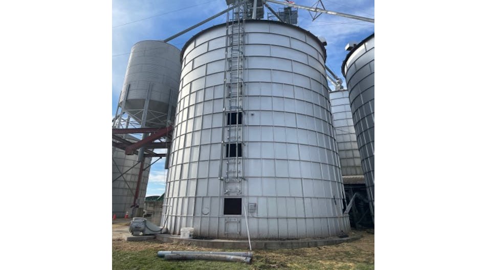 This silo has 14 rings and is 36 feet in diameter. To estimate how much grain is in each ring one uses the formula bushels (bu) = 0.628 x 36 x 36 x 3.333. This translates into approximately 2,700 bu per ring.