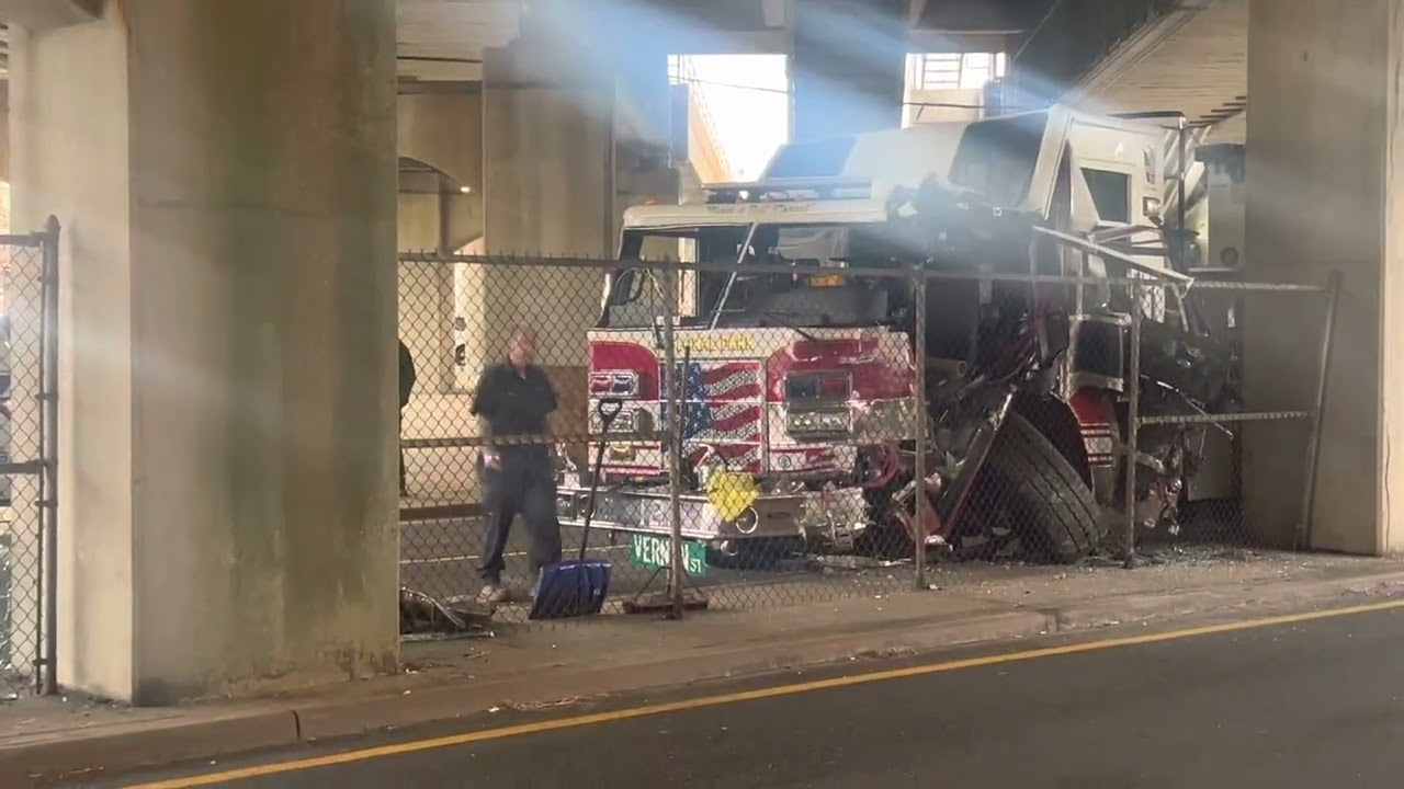 Floral Park, NY Engine Crashes Responding to Building Fire, Two