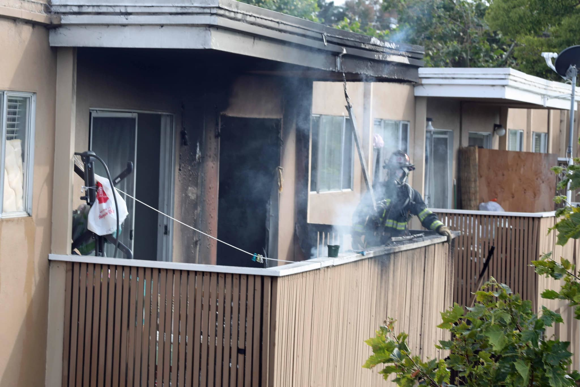 CA Apartment Fire Displaces 160 Residents Firehouse