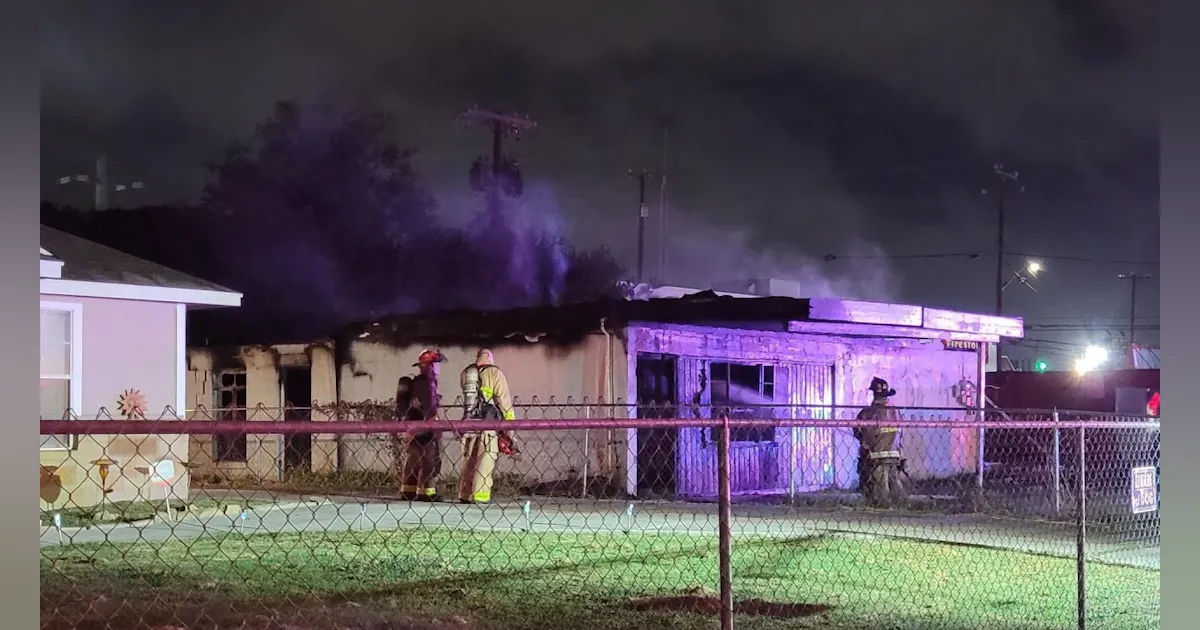 Firefighter Rashes Rash of Arsons Has San Antonio Firefighters Concerned | Firehouse
