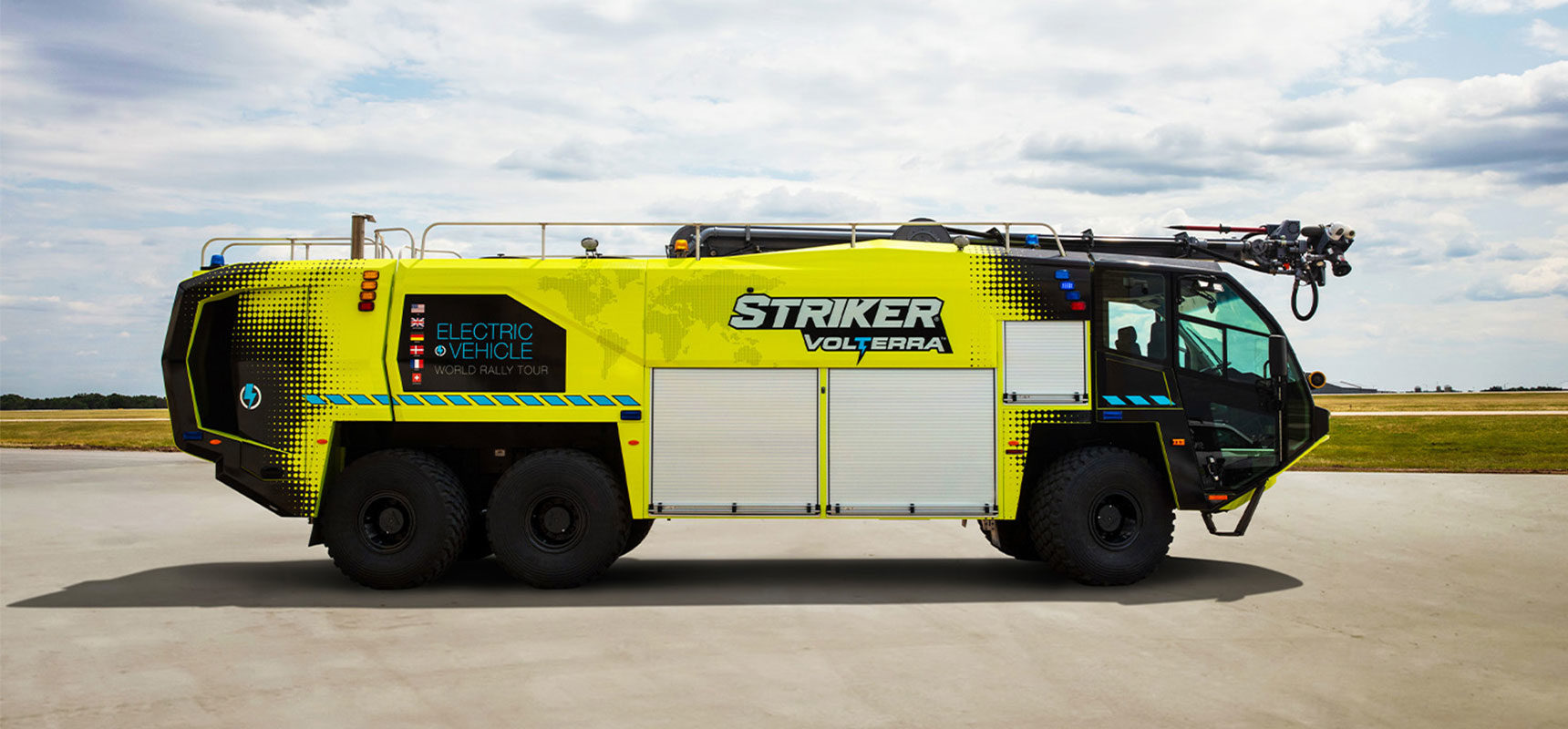 The Striker Volterra 6x6 comes equipped with an Oshkosh patented hybrid-electric drivetrain, featuring an electro-mechanical infinitely variable transmission.