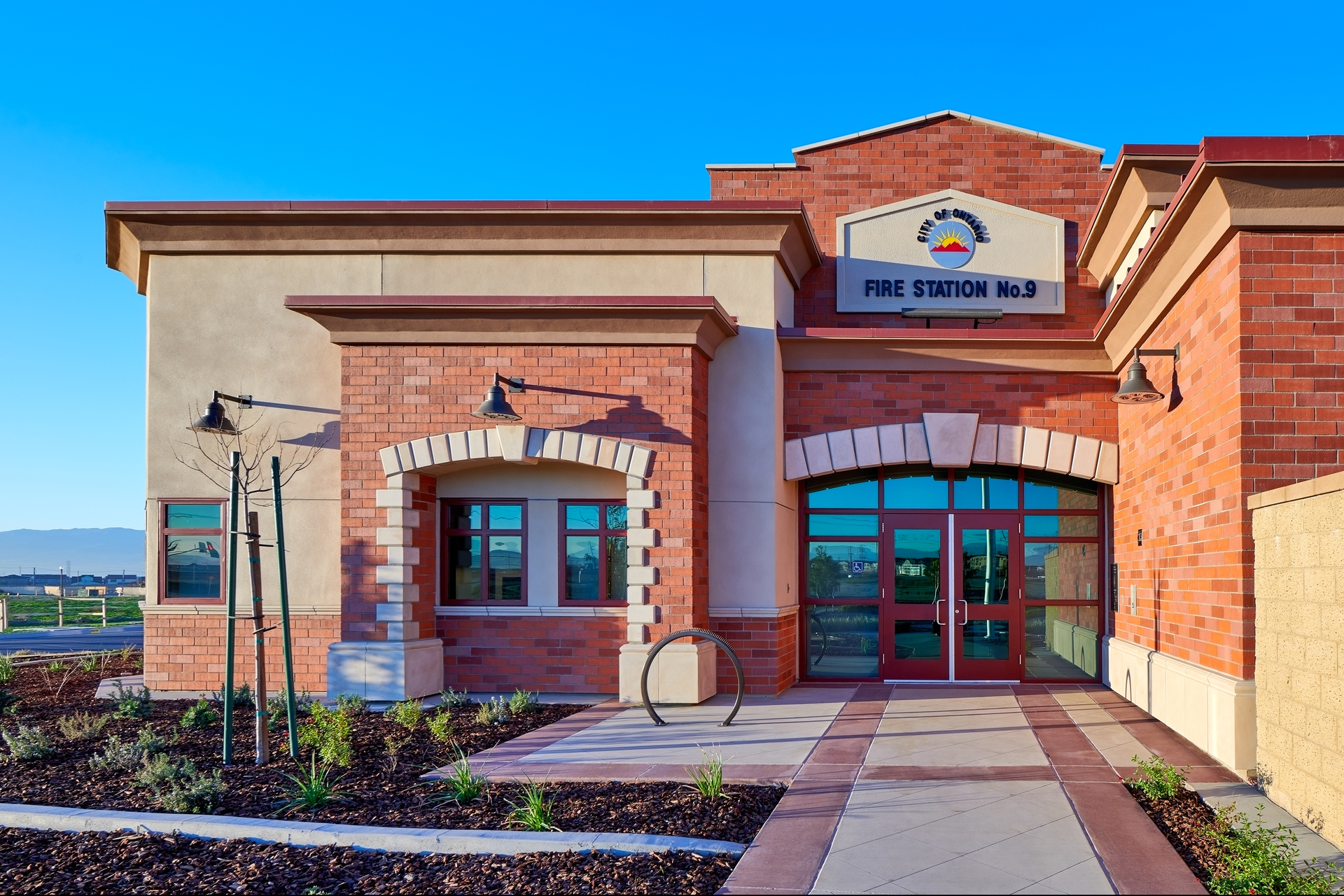 Ontario Fire Station 9 Exterior Photo 3 650351418c2f7