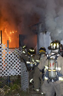 The 1¾-inch line is flowing 150 gpm/2.5 gps. This can be maintained for five minutes of continuous flow off of a single 750-gallon tank or for 10 minutes when a second 750-gallon tank provides direct water. The 1¾-inch line is flowing 150 gpm/2.5 gps. This can be maintained for five minutes of continuous flow off of a single 750-gallon tank or for 10 minutes when a second 750-gallon tank provides direct water.