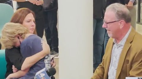 Son hears fallen FDNY dad's heart after organ donation