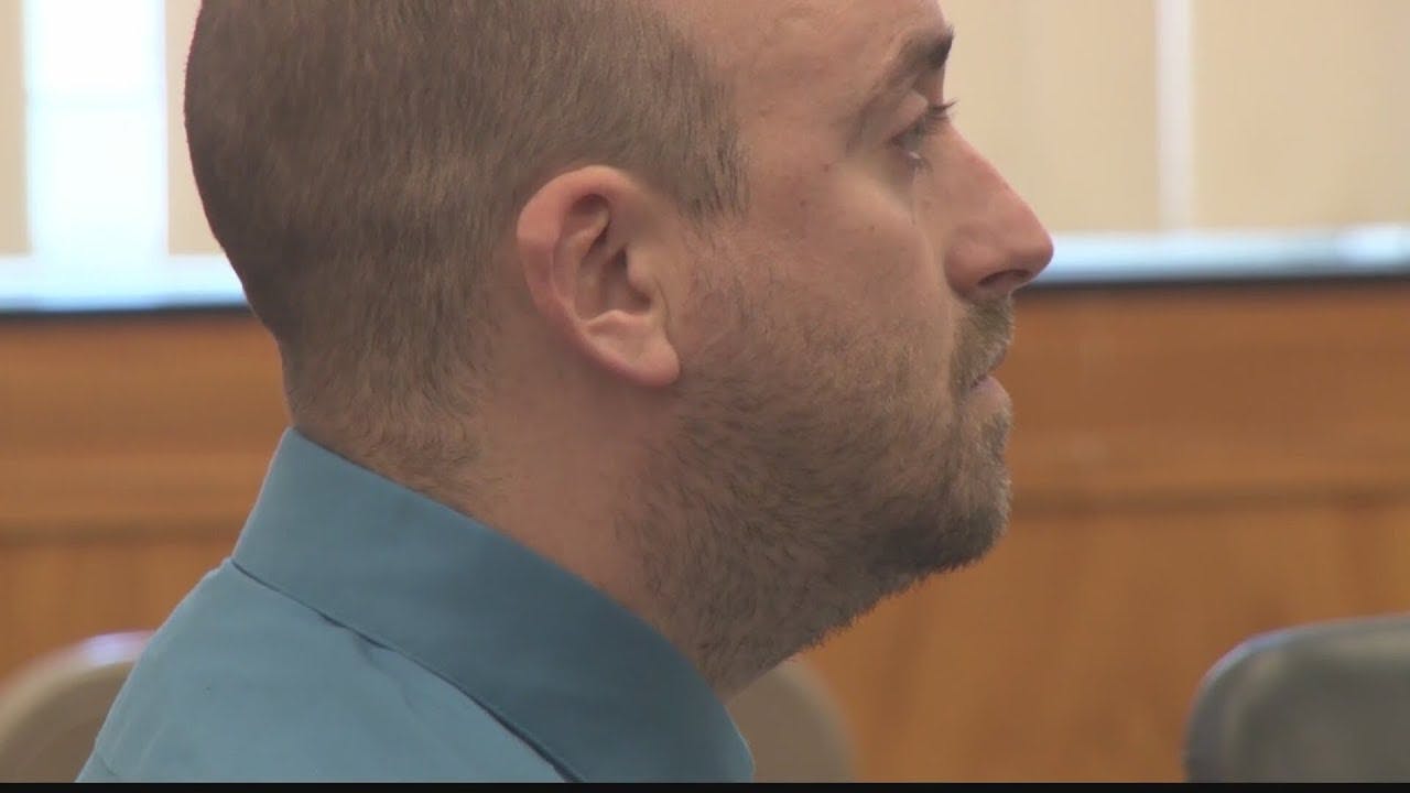 Fire chief gets 270 days behind bars for armed standoff in April