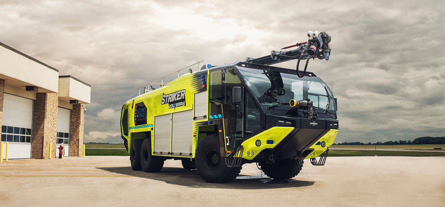 Oshkosh Airport Products announced the pivotal sale of a Striker&circledR; Volterra&trade; 6x6 electric aircraft rescue and fire fighting (ARFF) vehicle to the Japan Ministry of Defense.
