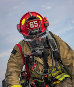 The UST-LW Super Lightweight Helmet from Bullard is one of the lightest traditional fire helmets that’s on the market. The UST-LW Super Lightweight Helmet from Bullard is one of the lightest traditional fire helmets that’s on the market.