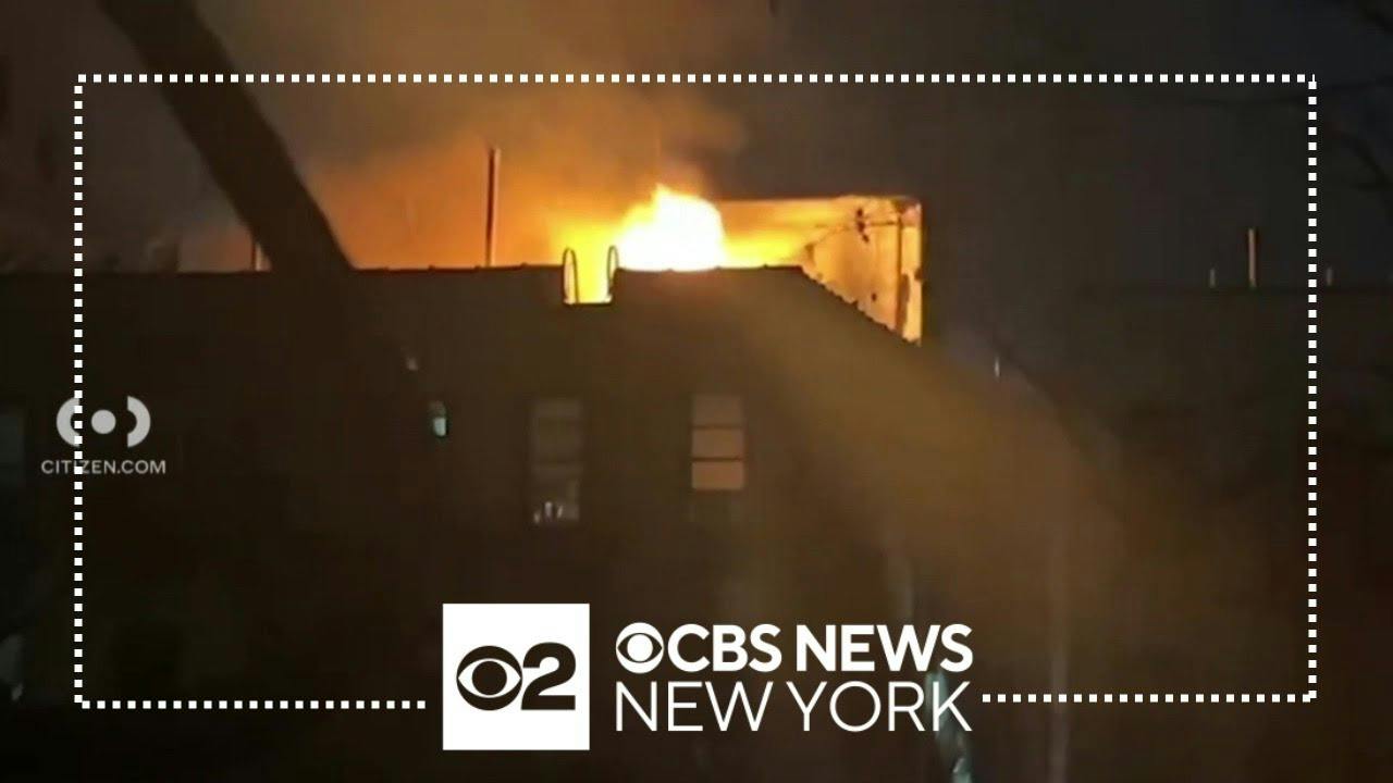6 people hurt, dozens more displaced in Bronx fire