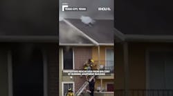 Three kids rescued from balcony of burning Texas City apartment building #shorts