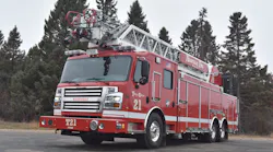 It is built on Rosenbauer's Commander chassis and has extruded aluminum body.