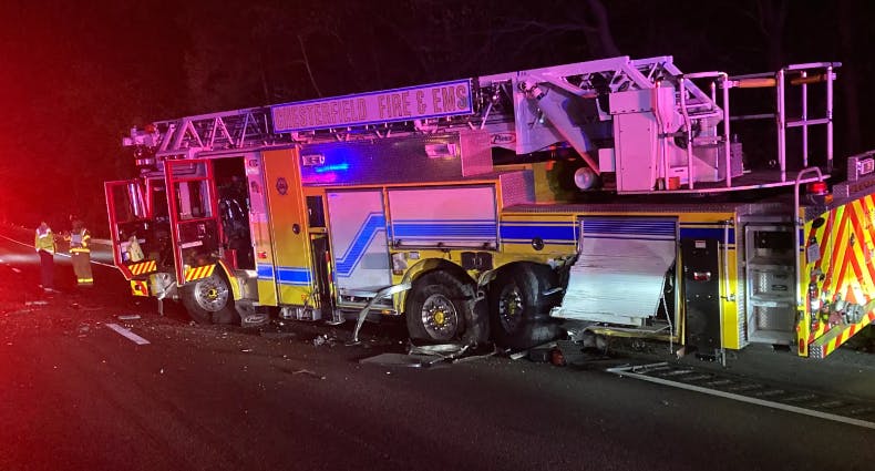 660aa5e4a8f53a001e77fc63 Chesterfield Rig 1