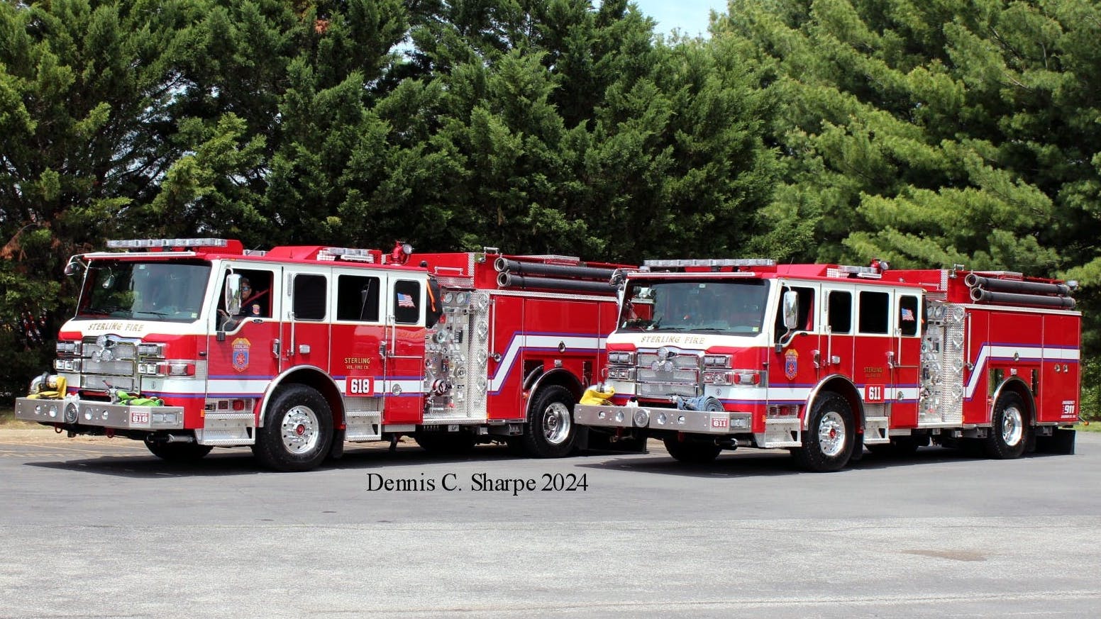 The Sterling Fire Company in Loudon County has placed a pair of Pierce Velocity pumpers in service.