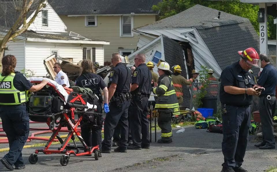 66759373e67efc14ded89579 Syracuse Explosion Scene