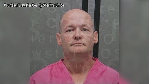 Firefighter arrested for allegedly setting several bush fires in Texas
