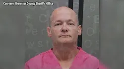 Firefighter arrested for allegedly setting several bush fires in Texas