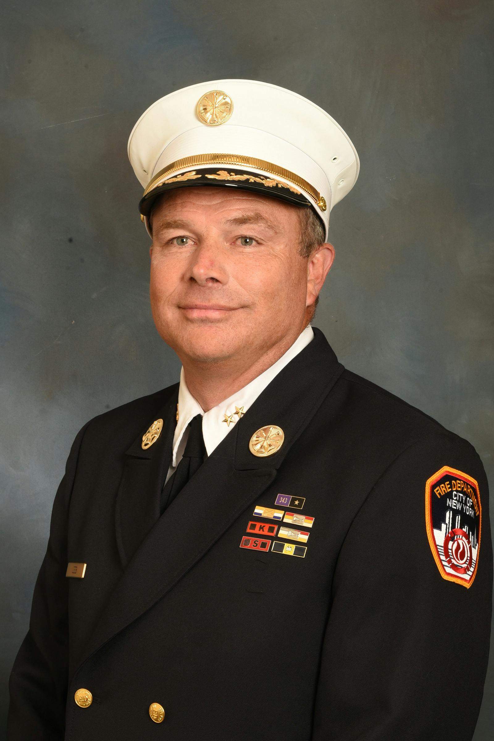 66b4d56614b05173d3c8c5a4 Frank Leeb