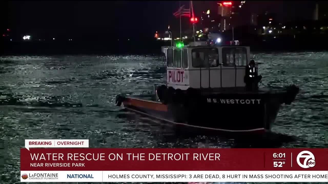 Firefighters rescue man from Detroit River overnight
