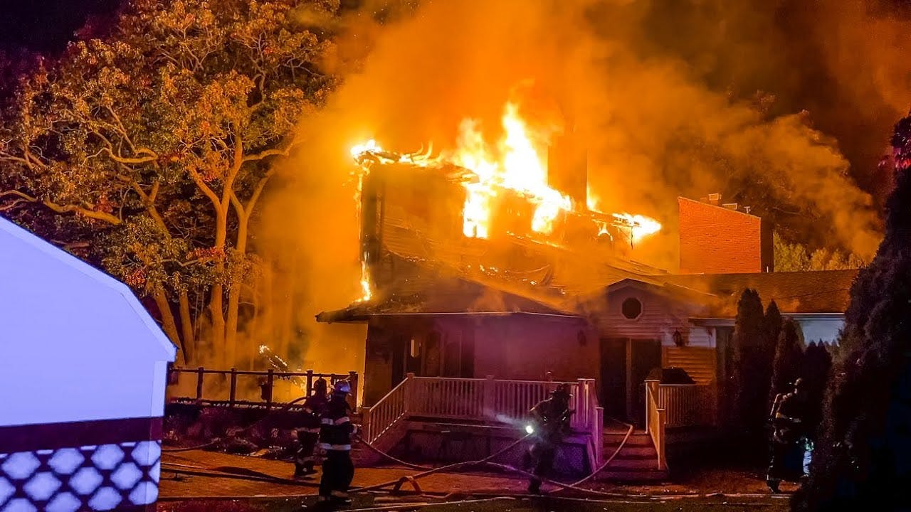 Watch Heavy Fire Destroys Brielle, NJ, Riverfront Home Firehouse