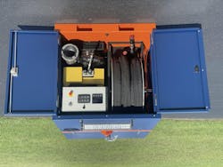 The Otter Mini from Specialized Professional Services is a hydraulically powered, high-volume, floating submersible pumping system that’s capable of flows of as much as 2,000 gpm. The Otter Mini from Specialized Professional Services is a hydraulically powered, high-volume, floating submersible pumping system that’s capable of flows of as much as 2,000 gpm.