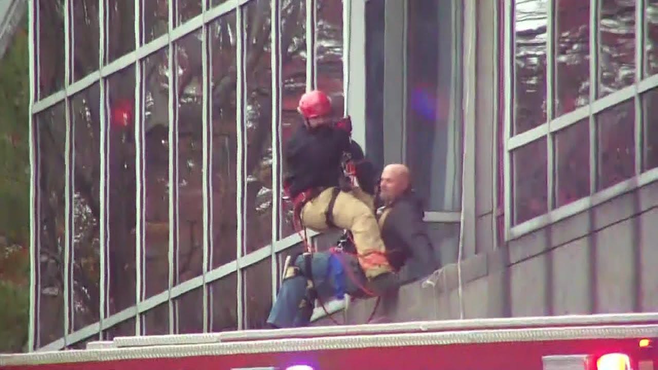 Window Washer Rescued by Kansas City Firefighters