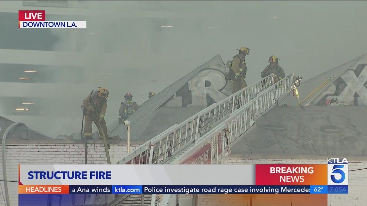 Los Angeles Firefighters Battle Fire in Boarded-up Building | Firehouse