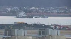 WATCH: Crews expected to begin removing wreckage from Potomac River