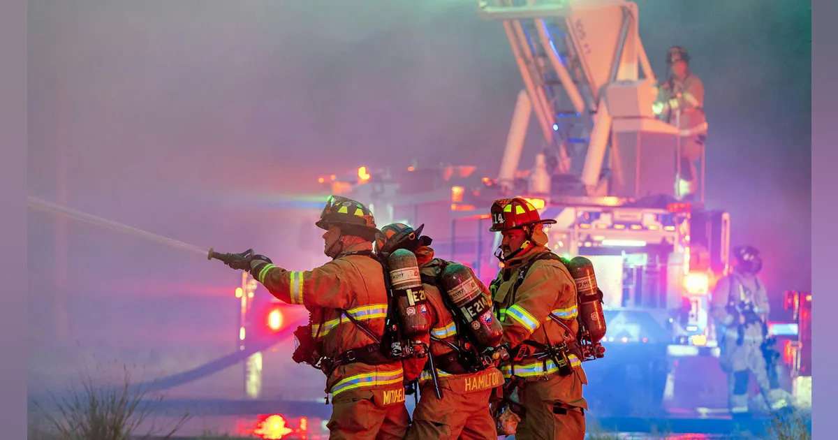 Fireground Image 5 in 2025: Fireground Safety Considerations for Incident Safety ...